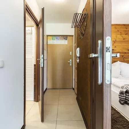 Apartament Na Cyrhli Z Tarasem Zakopane